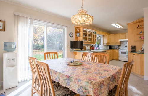 Vernon House | Summer Paradise III - Vernon Lakeshore Home on Huge Lot