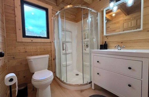 Upper Ohio Cabin | Sunbeam Cottage - your idyllic retreat by the lake
