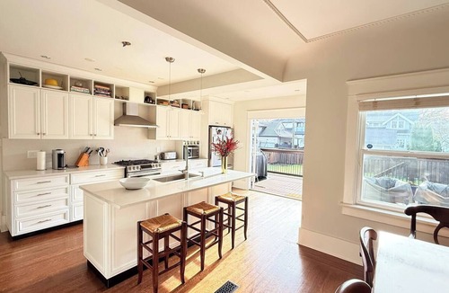 Kitsilano House | Sunny family-friendly house in Kits