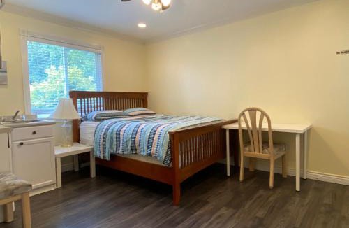 Surrey Apartment | Sunny Shores Guest Suite