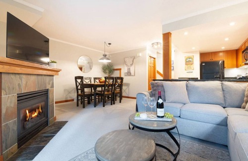 Village North Villa | Superb Village 2Br/2Ba Private HotTub, FreeParking