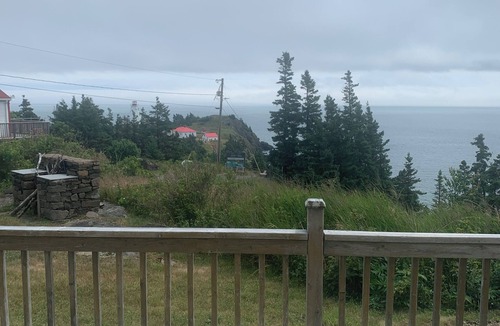 North Head House | Swallowtail Lighthouse Overlook on Grand Manan - 4 bedrooms available