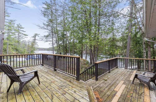 Severn Cottage | Tamarack Marina Waterfront Suite with Marina Views. Sauna Included!