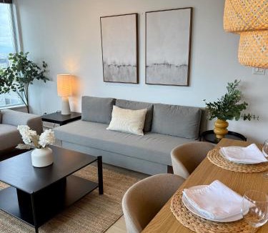 Crosstown Apartment | The Altitude with Mountain & City Views, Pool & Hot Tub