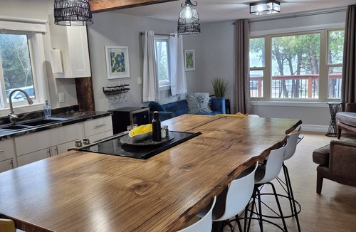 Sauble Beach Cottage | The Beach Lookout Cottage at Sauble Beach!