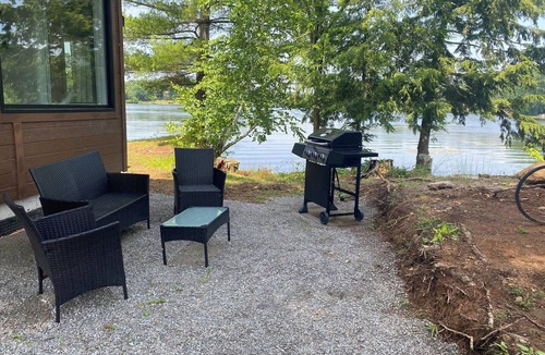 Seeleys Bay Cottage | The Cape - surrounded by water on 3 sides, very private with spectacular views