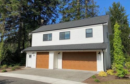 Bothell Apartment | The Cottage at the Cove: 1-bedroom luxury apartment nestled in charming Bothell