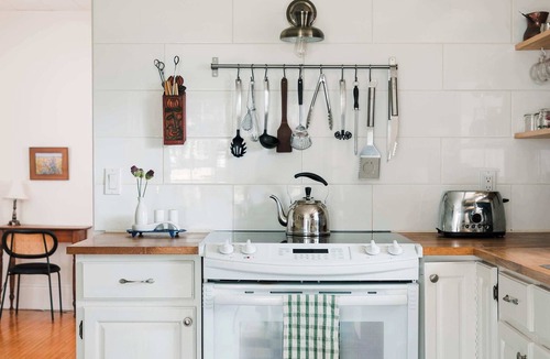 Prince Edward House | The County Queen - Historic Home in Picton