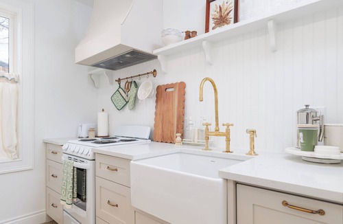 Fredericton Apartment | The Cozy Cottage Loft · Walk to Downtown & UNB