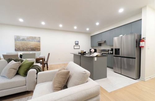 Bobcaygeon House | The Family Friendly Bobcaygeon Bungaloft