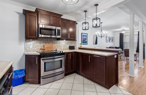 Downtown St. John's House | The Fancy House 3bed DT w/Fenced Yard