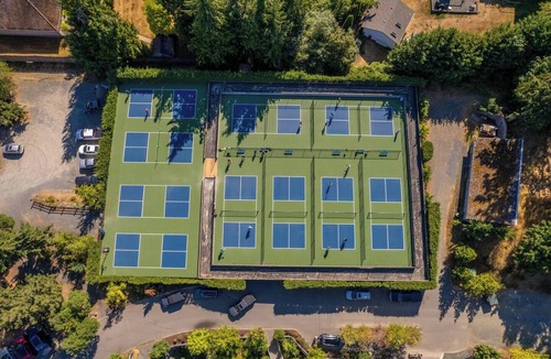 Regional District of Nanaimo Apartment | The Flamingo Oceanfront Condo B