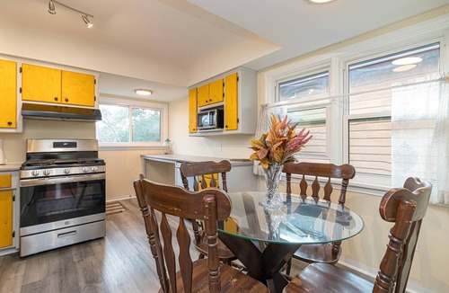 Oak Bay House | The Forrester Vista