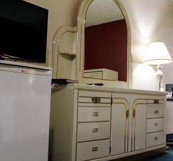 Fort Nelson Hotel | The Fort Hotel