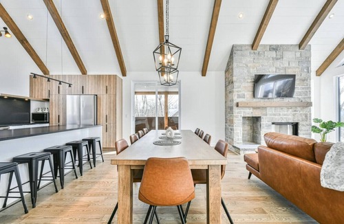Saint-Faustin-Lac-Carre Ski Chalet | The Glam Shack - Golf, Ski, Spa
