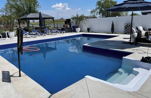 Lakeshore House | The Grand River Retreat. Pool/hot tub avail Sep