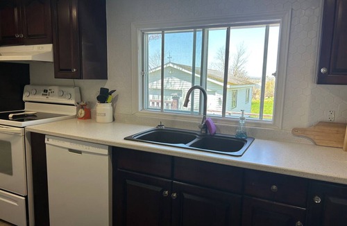 Truro House | “The Hill House” - Newly renovated