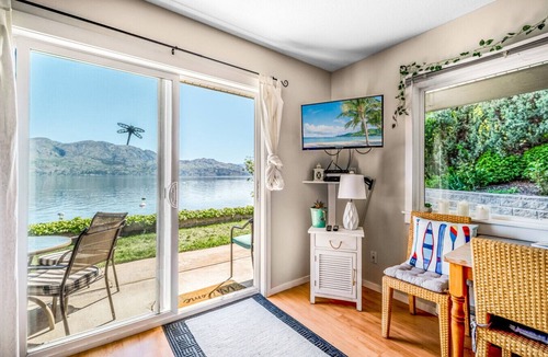 Central Okanagan Condo | The Lakeside Condo with Large Outdoor Space #105