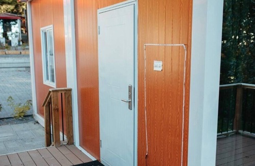 Sliammon Cottage | The Little Beach Side CottageA21