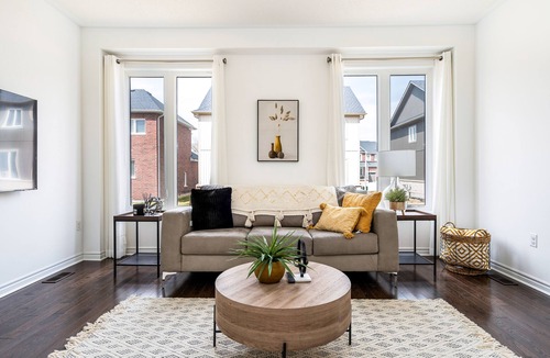 Collingwood House | The Luxurious, Charming and Elegant Home - The Sandstone!