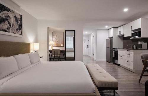 Byward Market - Parliament Hill Hotel | The Ora Hotel, BW Signature Collection