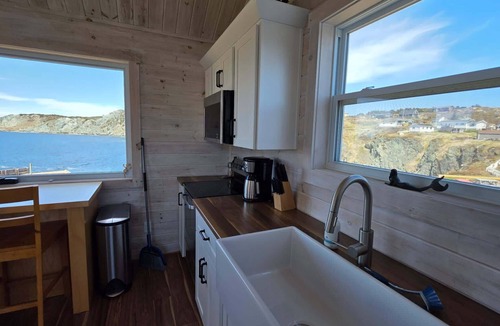 Crow Head House | The Pixie, Twillingate