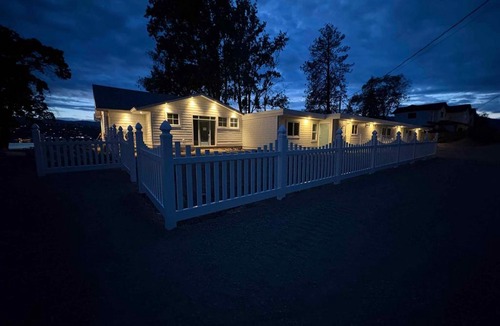 Central Okanagan Cabin | The Point on Wood Lake