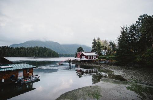 Tofino Hotel | The Shoreline Tofino