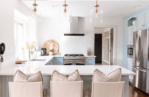Lower Mission House | This house is a 4 bedroom(s), 3.5 bathrooms, located in Kelowna, BC.