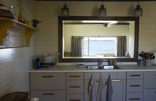 Bailey Island Cottage | THIS IS THE PLACE - Intimate cottage with oceanfront views and AC!