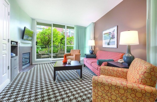Inner Harbour Resort | This resort & location is simply Heaven !