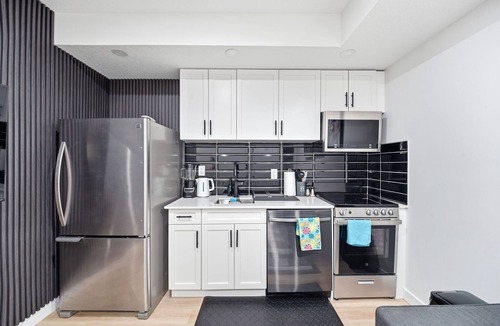 Calgary Apartment | Three Bedroom Basement Suite