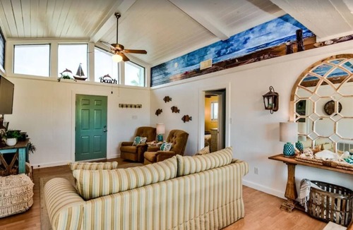 San Luis House | Time well wasted.A relaxing and family friendly beach home