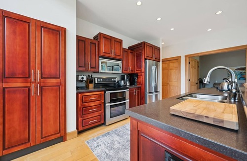 South Bruce Peninsula House | Topaz Beach Cottage | AC | Waterview