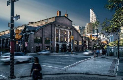 Old Town Apartment | Toronto Condo with a View, St. Lawrence Market