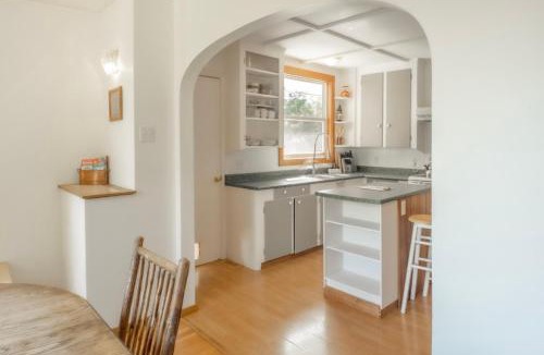Ucluelet House | Tower House - West Coast Ucluelet Forest Escape