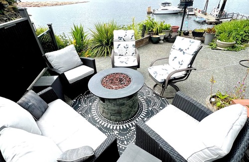 North Oyster House | Trails End Beach House
