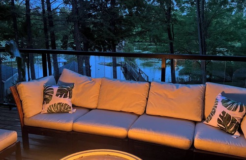 Selwyn Cottage | 🛶Tranquil Relax & Quiet Lakefront- An escape with all the amenities🎣