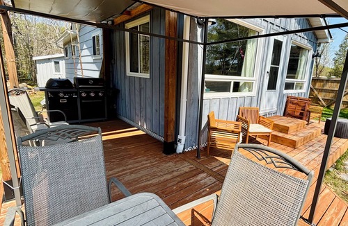 Norland Cottage | Tunnag Cottage on the River - Peaceful 2 Bedroom Escape to Nature
