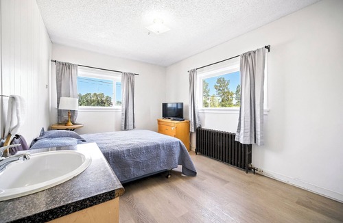 Surrey Hotel | Turf Hotel