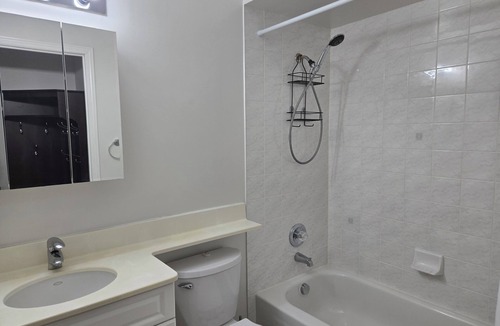 Burlington House | Two bedroom home next to golf course & a variety of restaurants