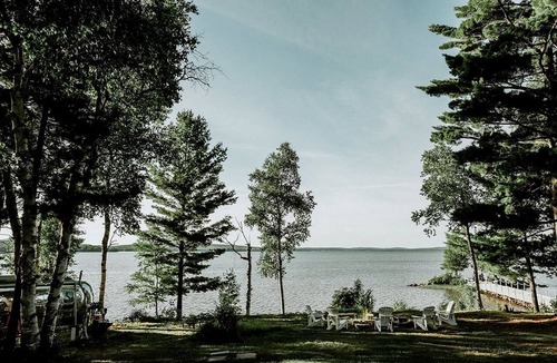 Strong RV Rental | Unique Accommodation for the Perfect Outdoor Getaway near Muskoka, Ontario