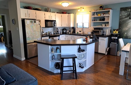 Okanagan-Similkameen House | Up to 25% off for Quiet Comfort and all the amenities!