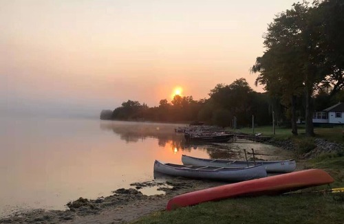 Rideau Lakes Cottage | Upper Rideau Resorts Waterfront Cabin #3
