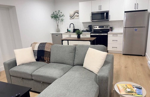 Central Okanagan House | Upscale 1BR Suite in New Build | Nature Escape