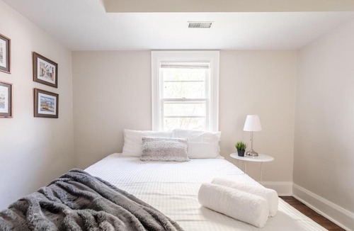 Chaplin Estates Apartment | Upscale/Rustic 3BR Home with Parking - Midtown!