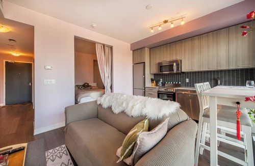 Old Town House | Urban Bohemian Suite with Relaxing City Views