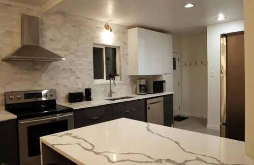 Shaughnessy House | Vancouver near 41th Apartment