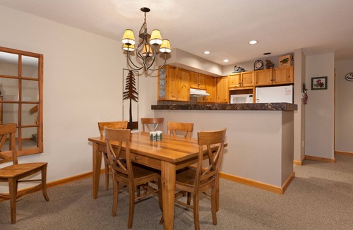 Blackcomb House | Very Attractive Spacious Condo. Excellent Location. Must See!