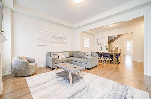 Richmond Hill House | Very Modern New Luxury House in RichmondHill